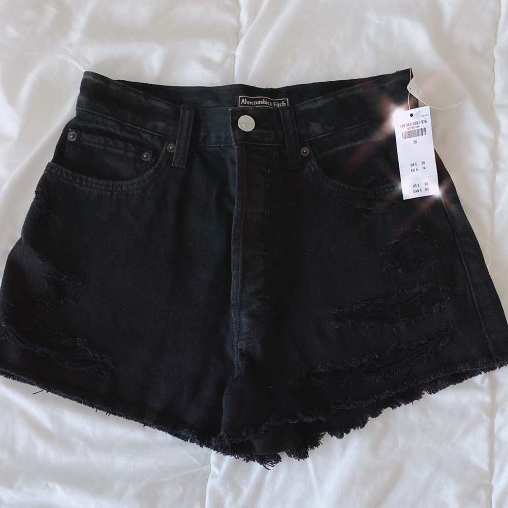 Abercrombie & Fitch Black High Waisted Shorts!